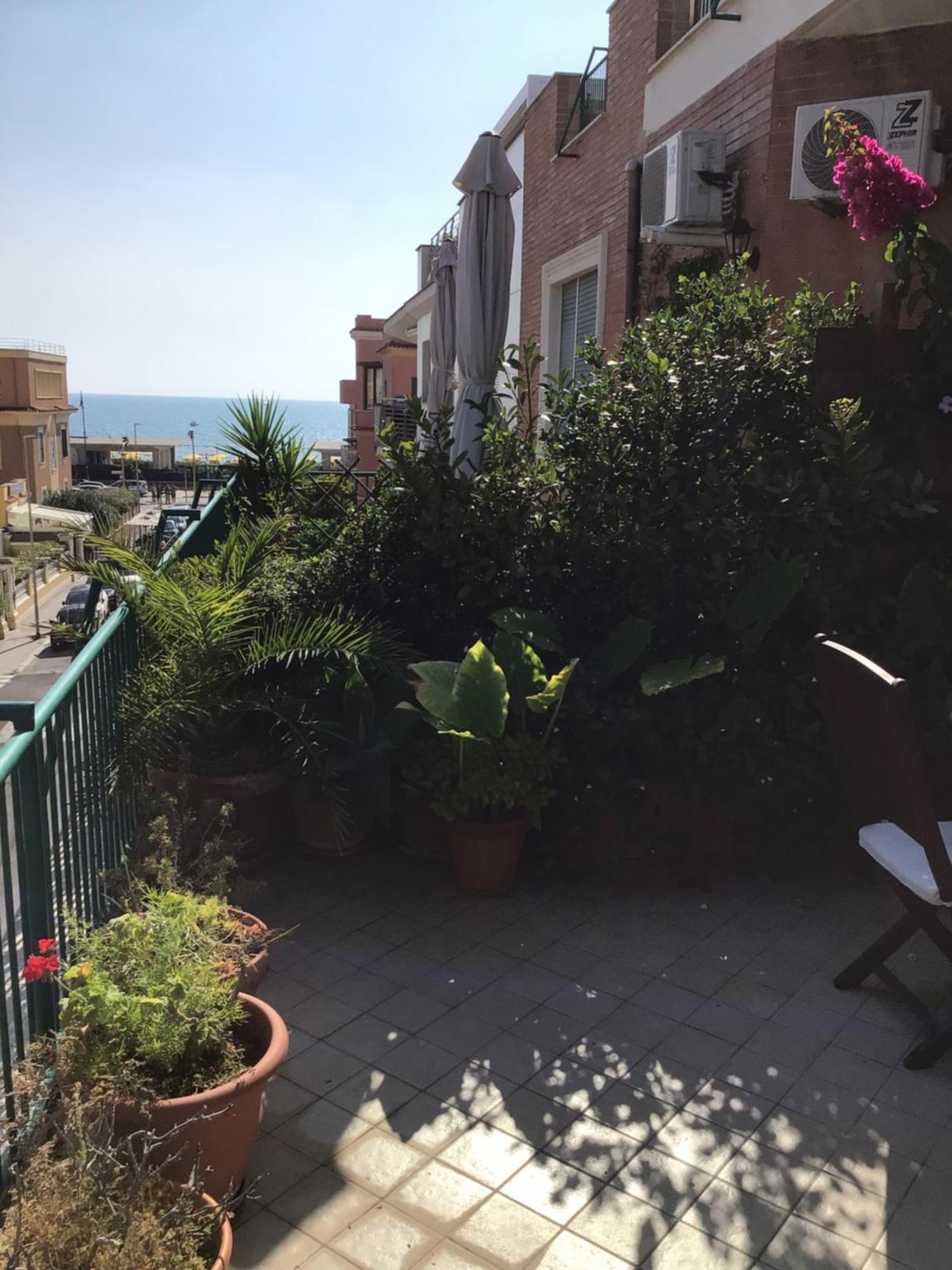 Ostia Bed And Beach Zewnętrze zdjęcie